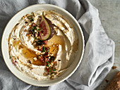 Cream cheese dip with figs