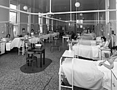 Patients on a women's surgical ward, 1968