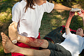 First aid treatment of leg