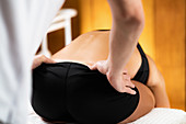 Osteopathy treatment for lower back pain