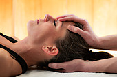 Osteopathy treatment for neck pain