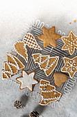 Iced gingerbreads with cones