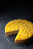 Glutenfreier Upside Down Cake mit Ananas und Ingwer