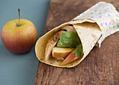 Chicken wrap with curry sting, apple and avocado