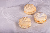 Cream-filled Christmas biscuits