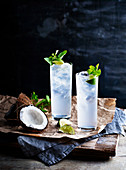 Coco no loco (Cocktail with white rum and coconut water)