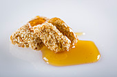 Pasteli - Greek sweets made from sugar, honey and sesame