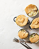 Small chicken pies