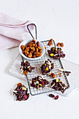 Vanilla almonds in a bowl and chocolate almond bites with cornflakes