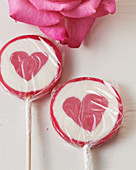 Lollipops with hearts for Valentine's Day