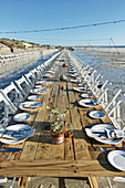 Tisch für 480 Personen, Shinju Matsuri Festival, Broome, Kimberley, Westaustralien
