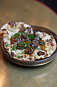 Black vinegar mushroom naan