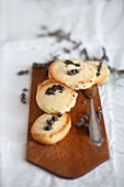 Butter cookies with lavender