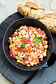 Tomato and corn salad with chickpeas