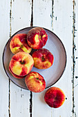 Donut peaches