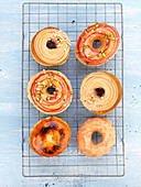 Tantrum Donuts mit verschiedenen Glasuren