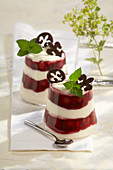 Layer cup with cherries