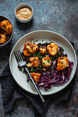 Cauliflower nuggets with red cabbage