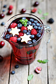 Christmas punch with berries