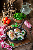 Turkey fillet stuffed with spinach and broccoli