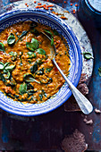 Lentil curry with basil