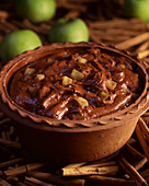 Mousse au chocolat with cinnamon and an apple