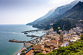 Blick auf Amalfi, Kampanien, Italien