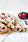 Bakewell tart with berries