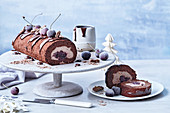 Schwarzwälder Schokoladenmousse-Roulade zu Weihnachten