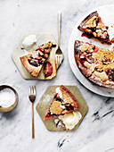 Cinnamon Plum Crumble Cake