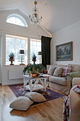 Cosy living room in Scandinavian country-house style