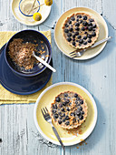 Blueberry tart with breadcrumbs