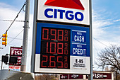 Gasoline price fall in Covid-19 outbreak