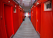 Sea container housing