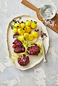 Minced meat steaks with beet