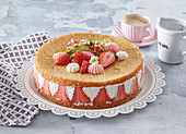 Strawberry cake from the refrigerator