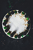 Blackberry cake with vanilla cream and hazelnut brittle