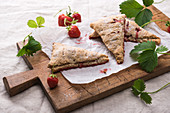 Vegan wholegrain spelt bread corners with strawberry filling