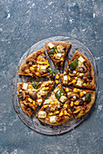 Multi grain swee tcorn and mushroom pizza with paneer