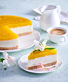 Unbaked cheesecake with mango jelly