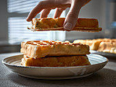 Quarkwaffeln mit Kräutern