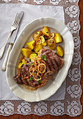 Viennese roast beef with baked potatoes