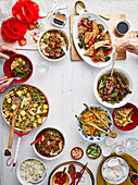 Verschiedene Gerichte zum Chinesischen Neujahr