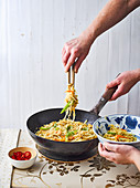 Singapore Noodles zum Chinesischen Neujahr