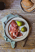 Plate of figs and prosciutto