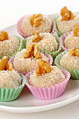 Almond and walnut confectionery