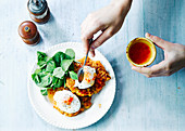 Courgette fritters with poached eggs