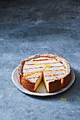 Baked lemon cheesecake pie