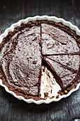 Raw chocolate tart (vegan)