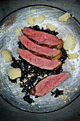 Steak vom Tafelspitz mit Venere-Risotto und Belper Knolle